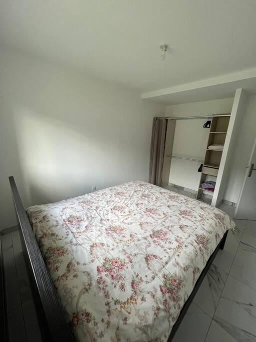 Bel Appartement Avec Parking Cabannes Exteriör bild